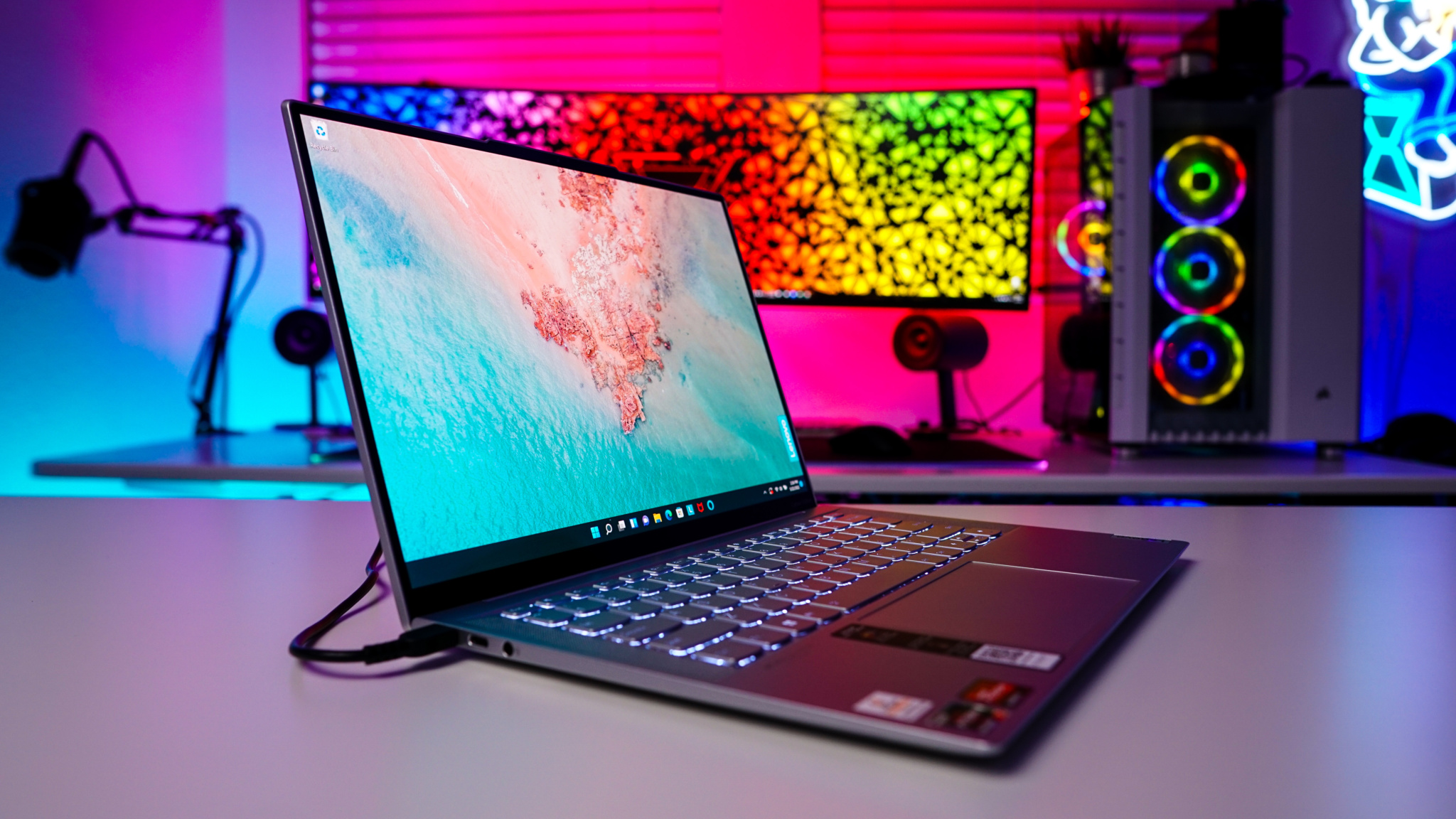 Lenovo IdeaPad Slim 7 Carbon