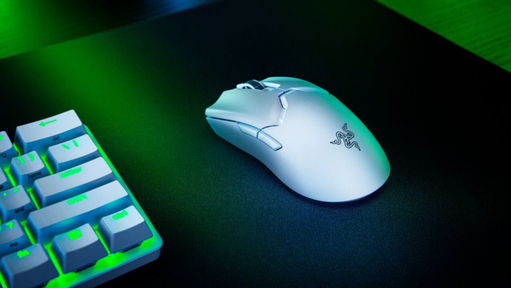 white 1280x720.jpeg