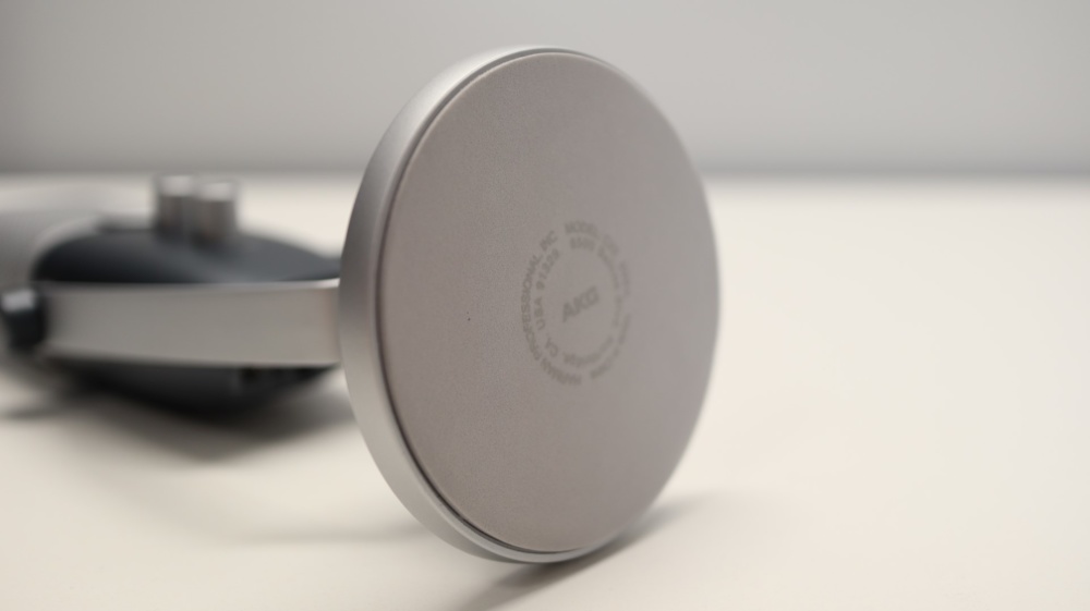 AKG Ara Microphone
