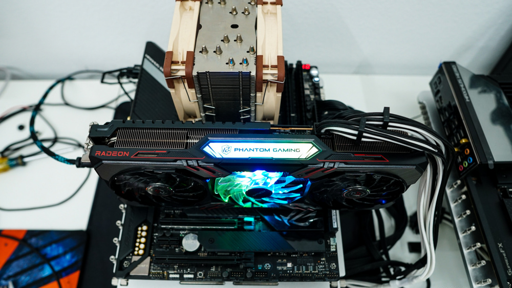 ASRock Radeon RX 6750 XT Phantom Gaming D OC 12GB Graphics Card