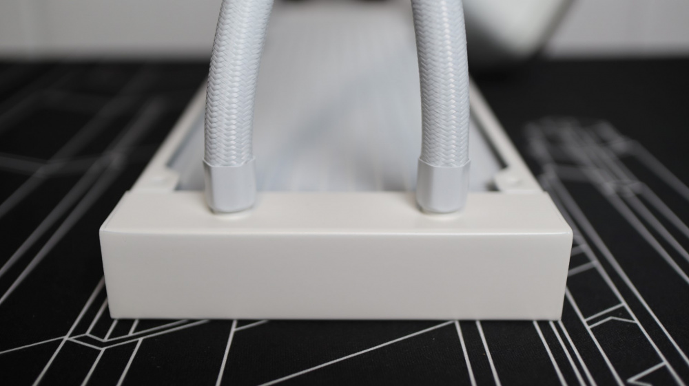 DeepCool LS720 WH