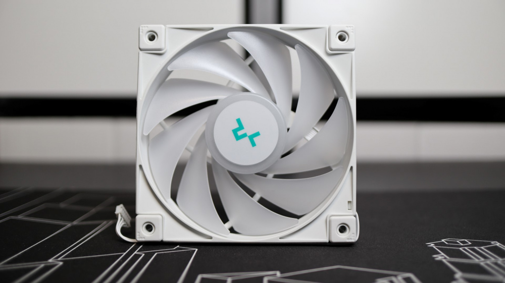DeepCool LS720 WH