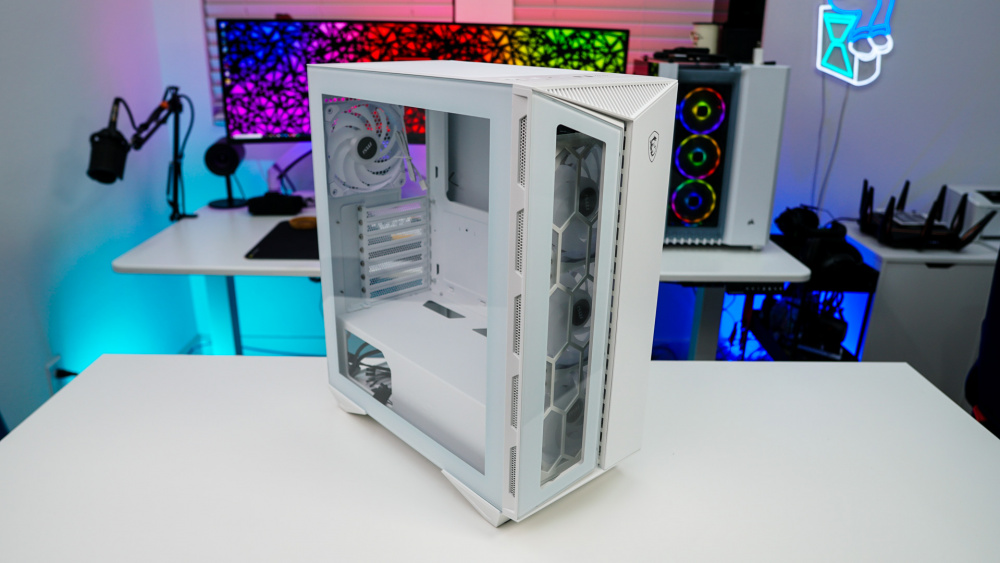 MSI MPG GUNGNIR 110R White Case