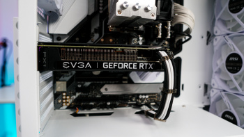 MSI MPG GUNGNIR 110R White Case
