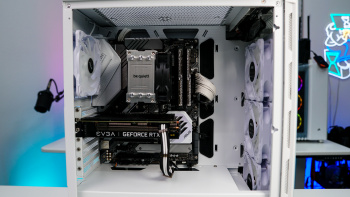 MSI MPG GUNGNIR 110R White Case