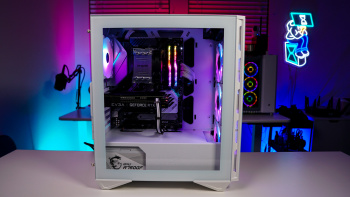 MSI MPG GUNGNIR 110R White Case