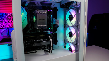MSI MPG GUNGNIR 110R White Case