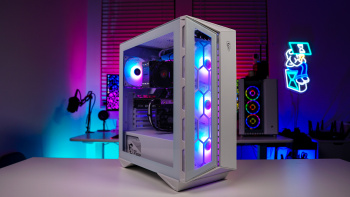 MSI MPG GUNGNIR 110R White Case