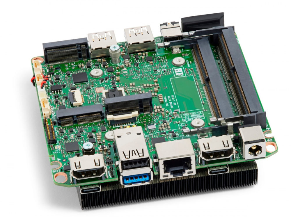 nuc 12 pro 07