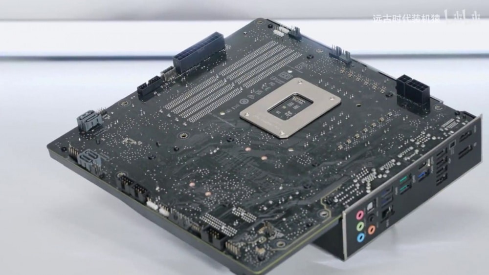 ASUS DIYAPE REVOLUTION MOBO 11 videocardz 1800x1013 1