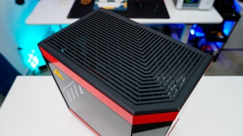 HYTE Y60 Case