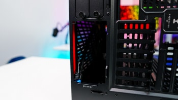 HYTE Y60 Case
