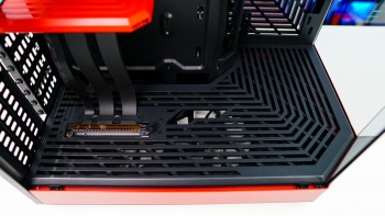 HYTE Y60 Case