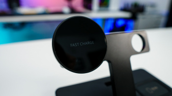 Monoprice Magsafe 3-in-1 Wireless Charging Stand