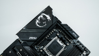 MSI MPG X670E Carbon WiFi Motherboard