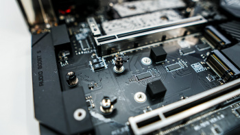 MSI MPG X670E Carbon WiFi Motherboard