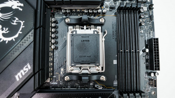 MSI MPG X670E Carbon WiFi Motherboard