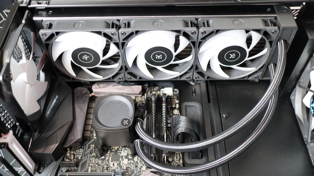 EKWB EK Nucleus AIO CR360 Lux D-RGB