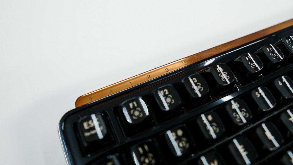 MIIIW BlackIO 83 Mechanical Keyboard