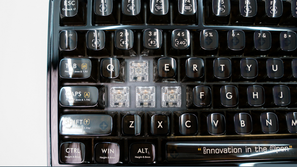 MIIIW BlackIO 83 Mechanical Keyboard