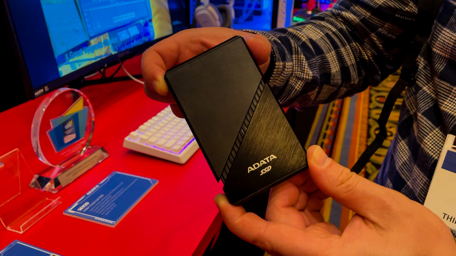 adata xpg ces 1