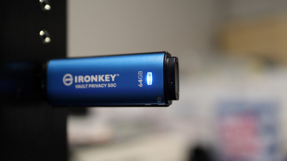 IronKey Vault Privacy 50C