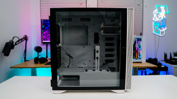 Thermaltake H700 TG Snow Case