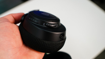 SteelSeries Arctis Nova 7x Wireless Gaming Headset