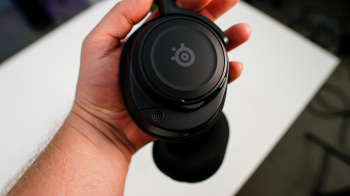 SteelSeries Arctis Nova 7x Wireless Gaming Headset