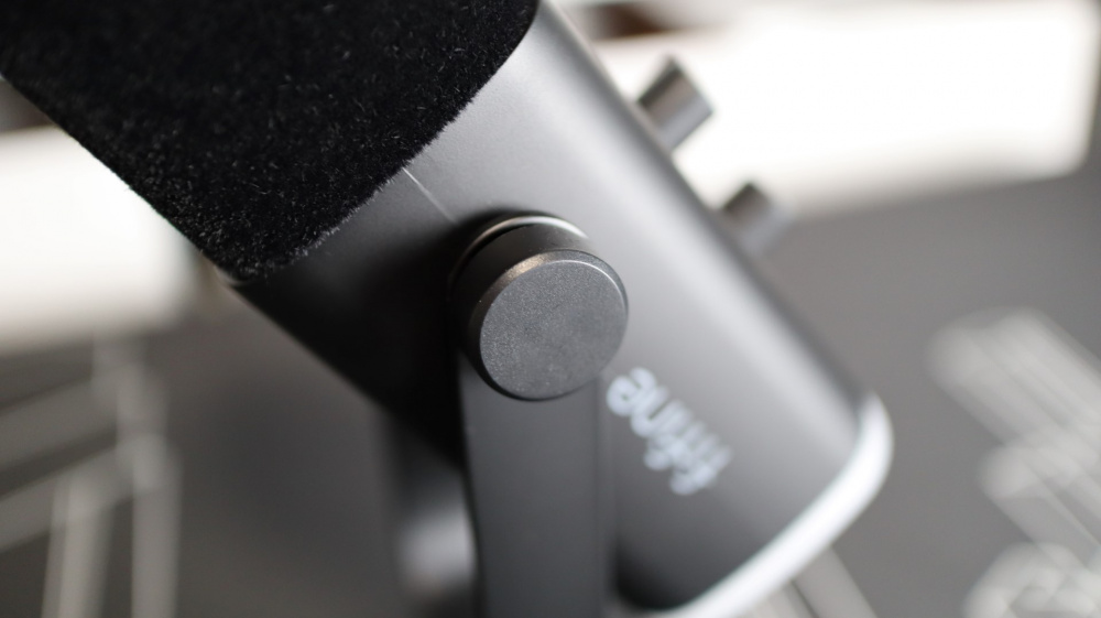 FIFINE AmpliGame AM8