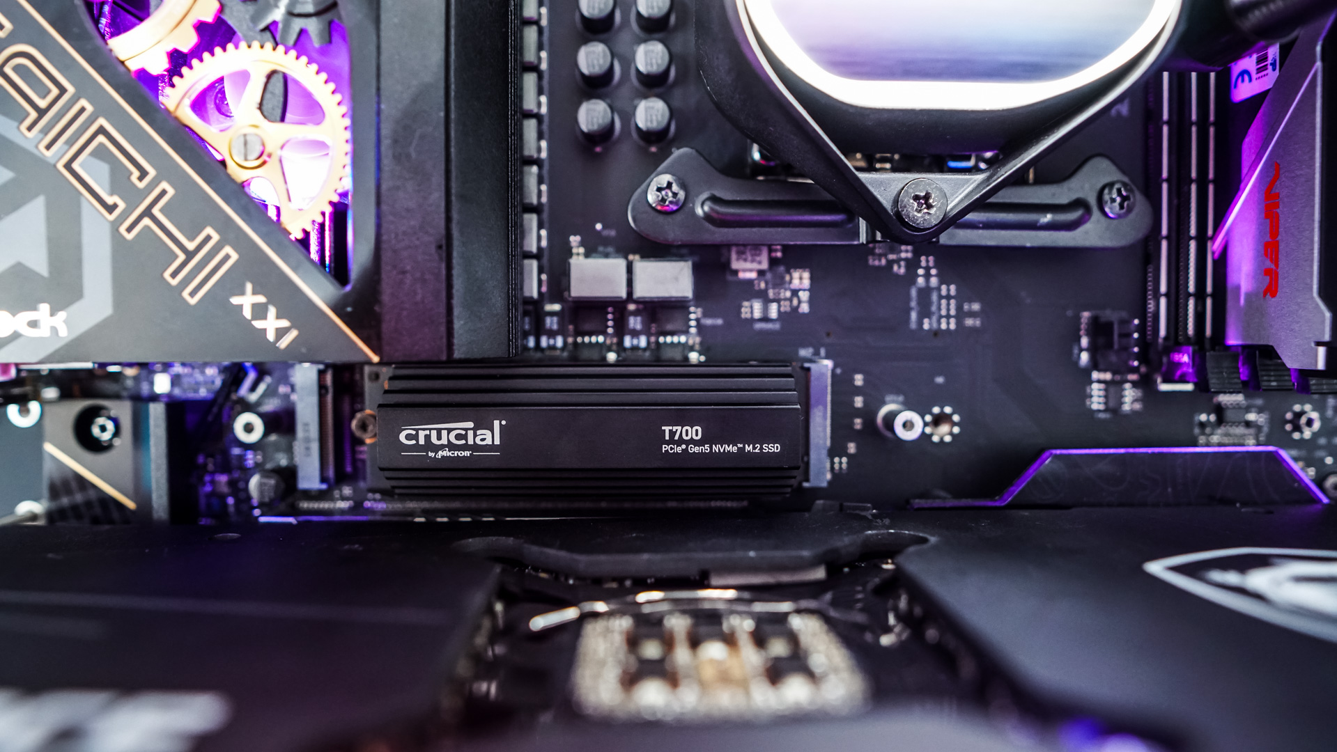 Crucial T700 PCIe 5.0 Solid State Drive