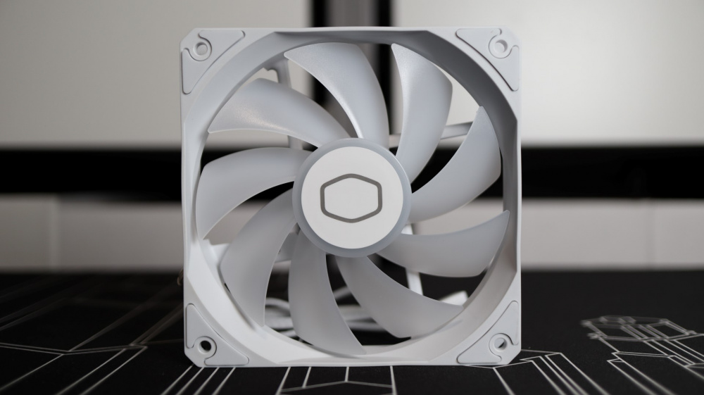 MasterLiquid 360L Core ARGB White