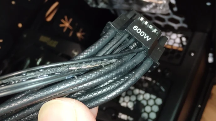 rtx5070 melted cable