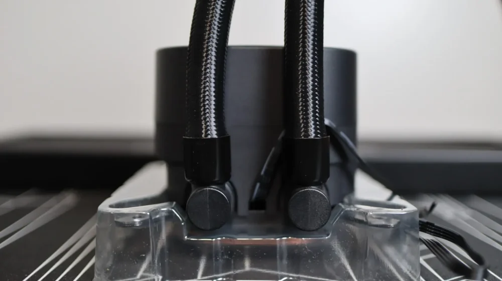 Corsair Nautilus 360 RS