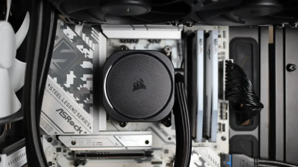 Corsair Nautilus 360 RS
