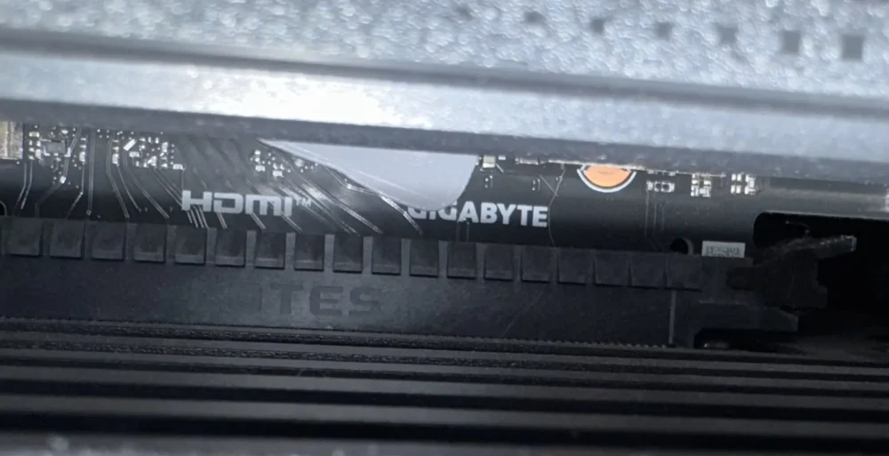gigabyte thermal gel leakage new 3