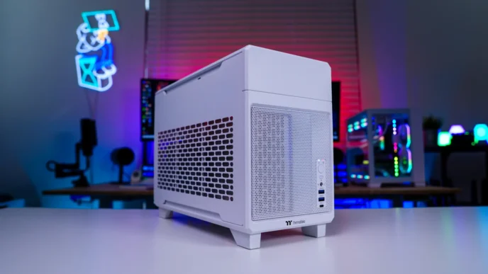 Thermaltake TR100 Mini Tower Chassis