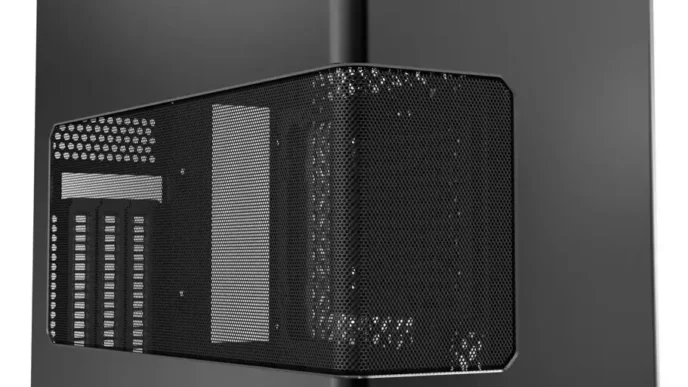 cooler master nr200p 1