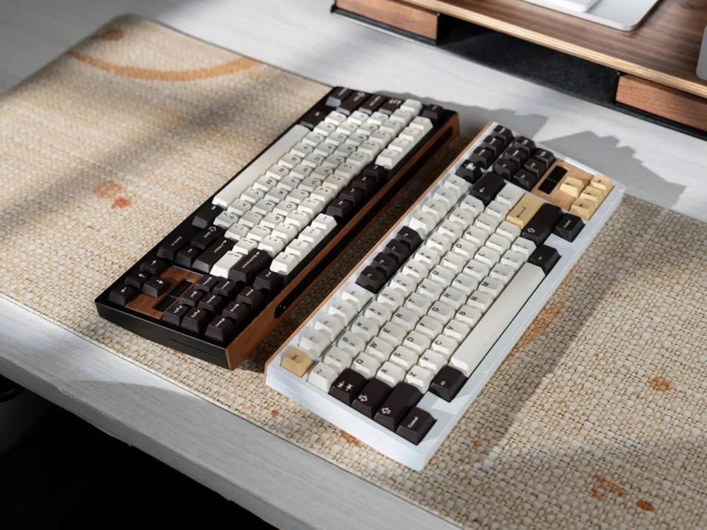 Soleil solar charging keyboard minimalist office 2