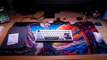 ASUS ROG Aura Monitor Light Bar