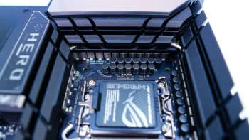 ASUS ROG Maximus Z890 Hero BTF Motherboard