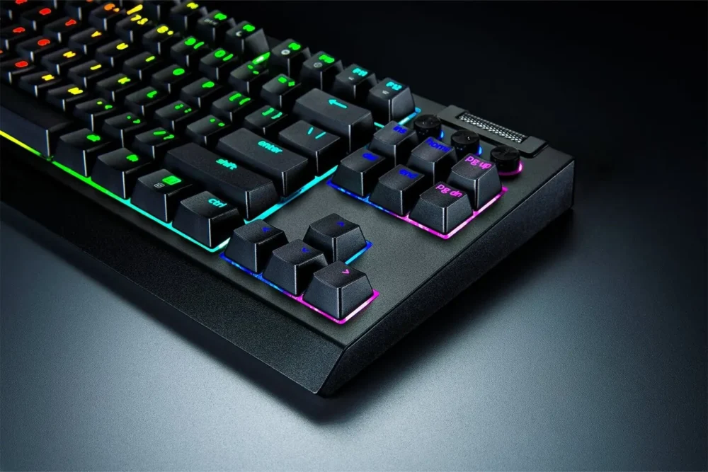 blackwidow v4 3