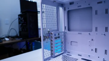 Fractal Design Epoch Case