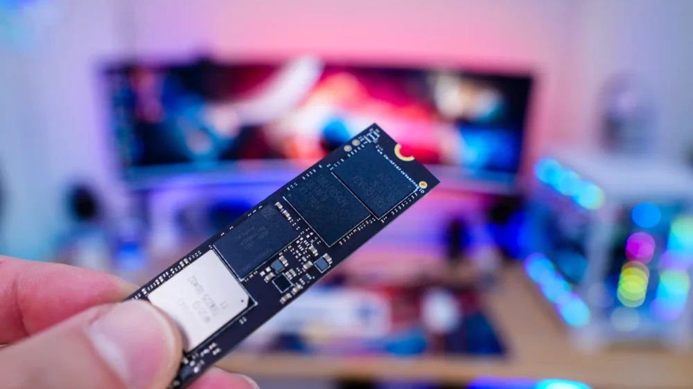 Phison PS5028-E28 Reference Design Gen5 Solid State Drive