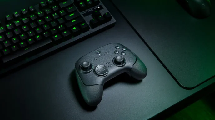 Razer Wolverine V3 Pro 8K 1
