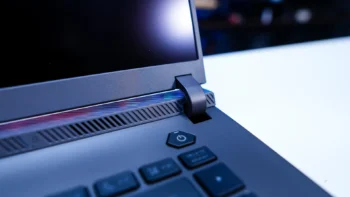 ASUS ROG Strix G16 (2025) Gaming Laptop
