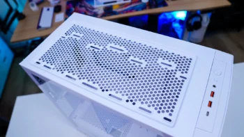 Cougar Airface Eco RGB Case