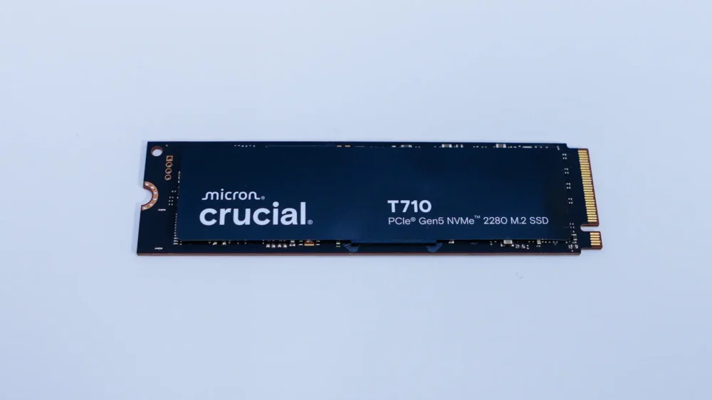 Crucial T710 Gen5 Solid State Drive