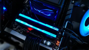 KLEVV CRAS V RGB DDR5-6000 32GB Memory Kit