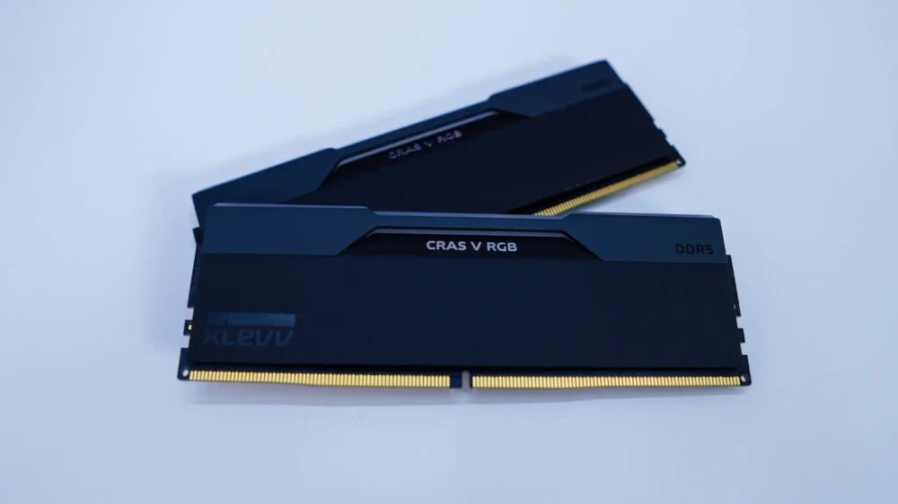 KLEVV CRAS V RGB DDR5-6000 32GB Memory Kit